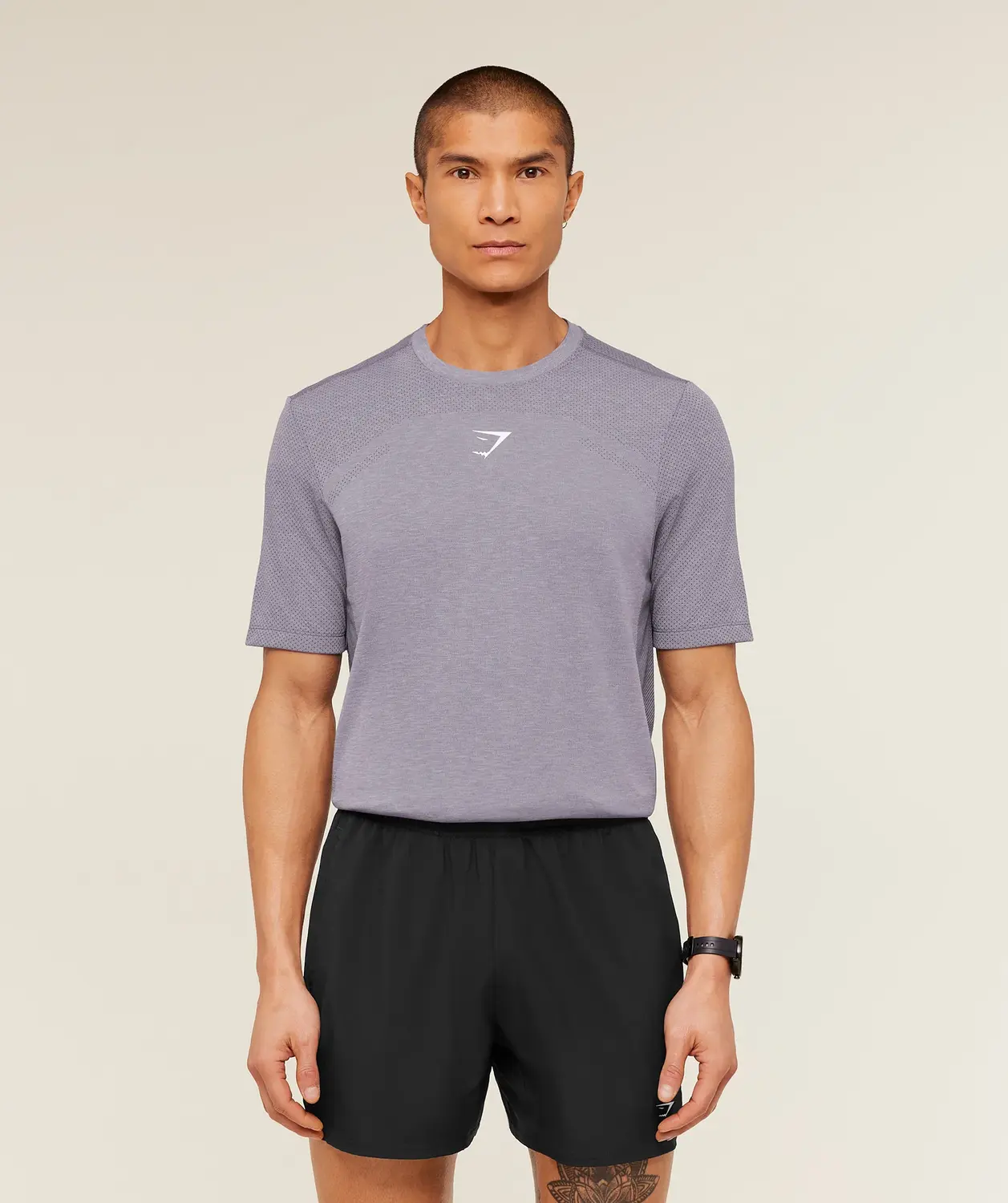 Lightweight Seamless T-Shirt Regular Fit