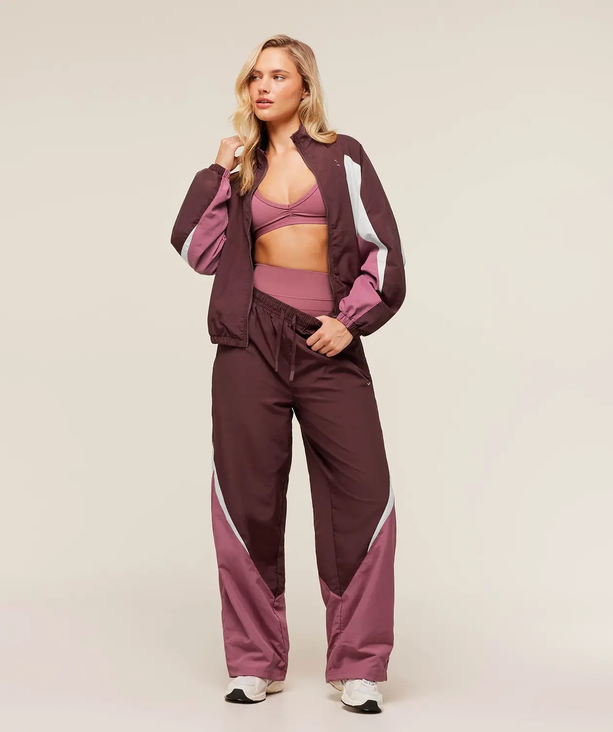 Contrast Track Pants Oversized Fit - Image 6