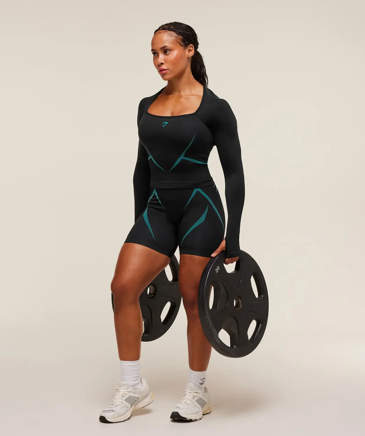 Apex Lift Seamless Short - Image 4